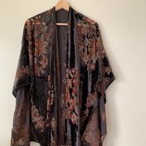 Anthropologie shawl